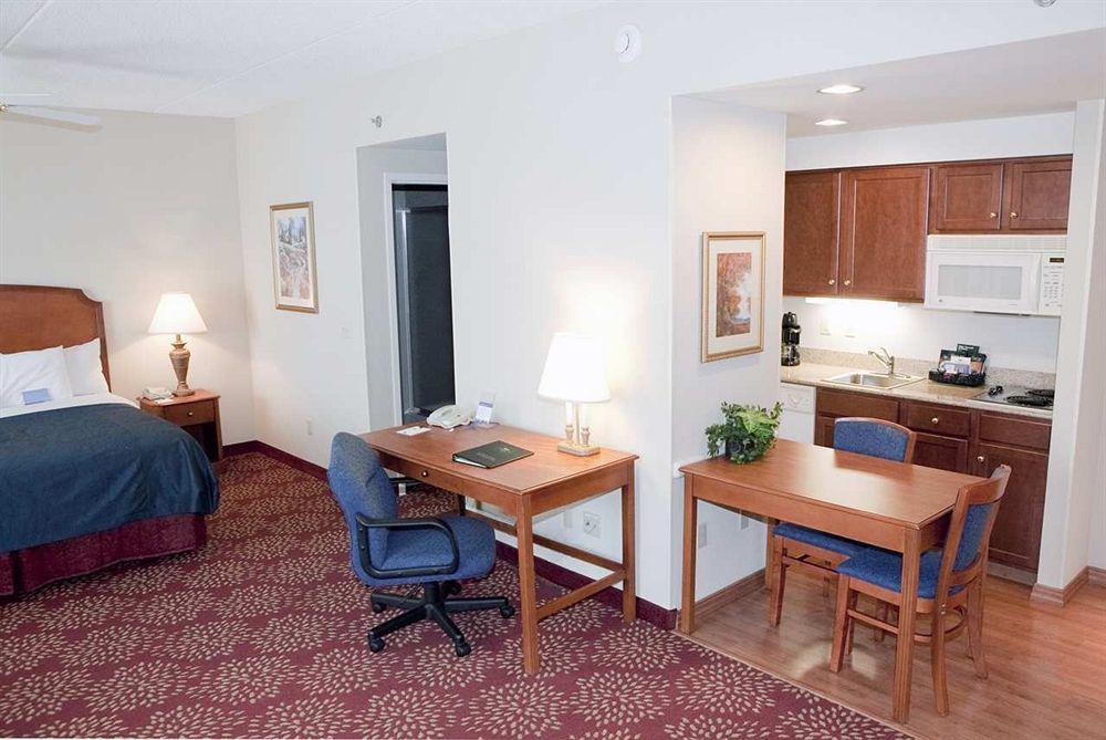 Homewood Suites By Hilton Harrisburg East-Hershey Area Room photo